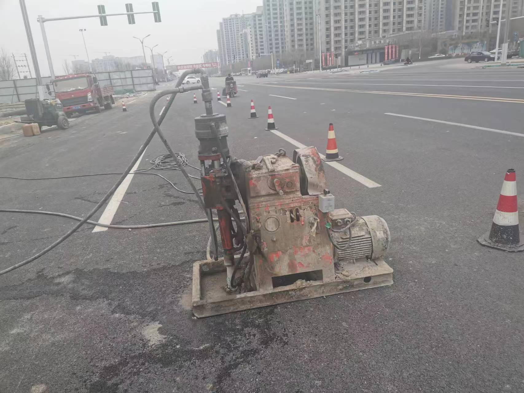 新吴路基注浆